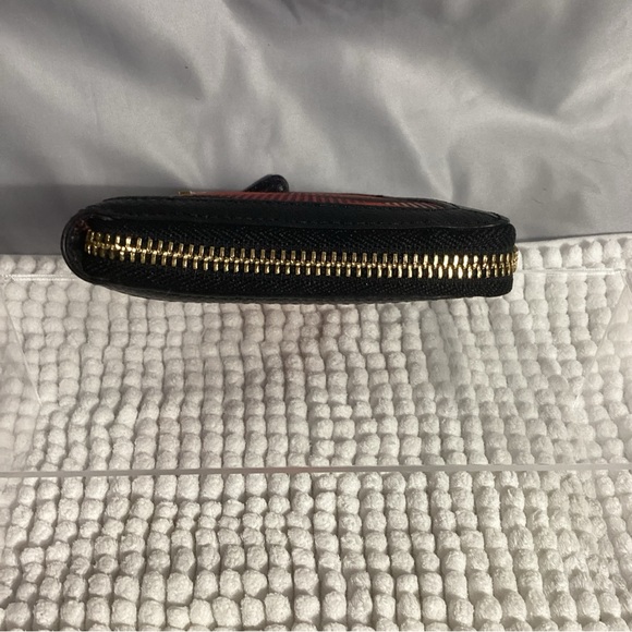 Vera Bradley Georgia Zip Around Wallet in Black & Red Buffalo Check - Picture 5 of 10